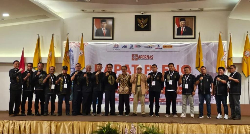 rapat pleno